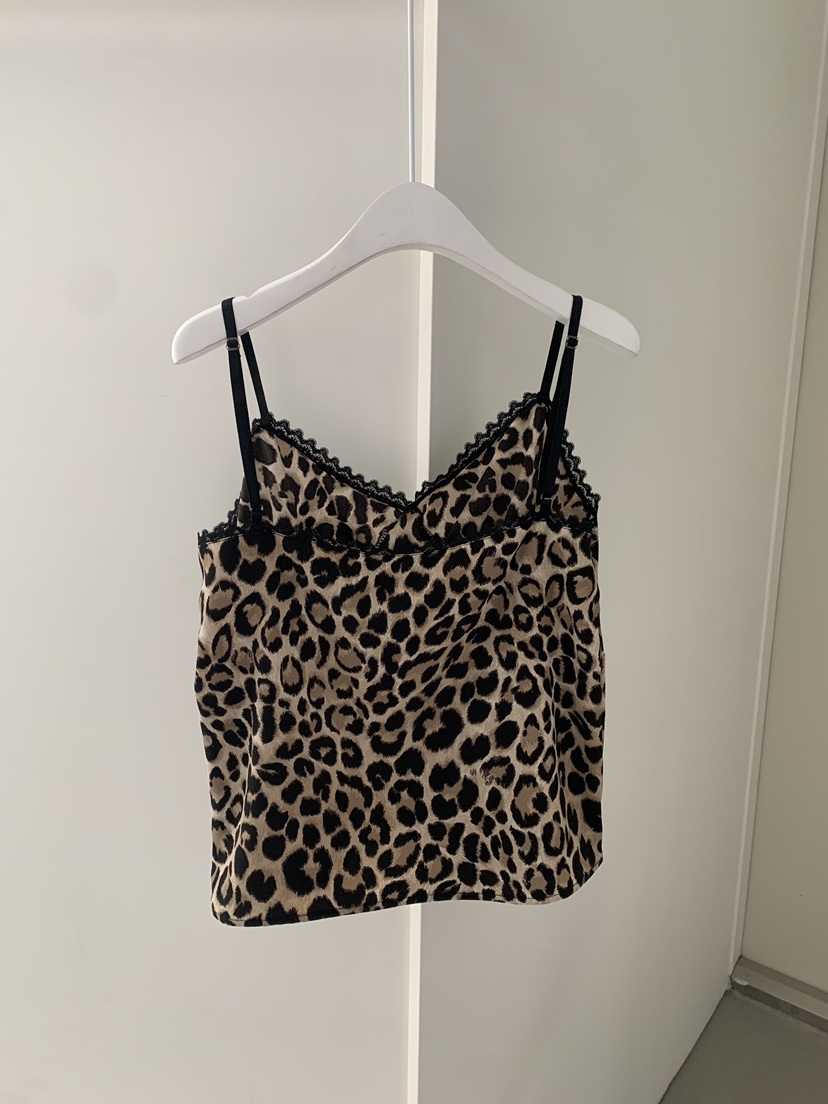 SHOP POSTER韓國直郵女裝新款人氣職業休閑時尚吊帶背心SHOP_POSTER吊帶/背心