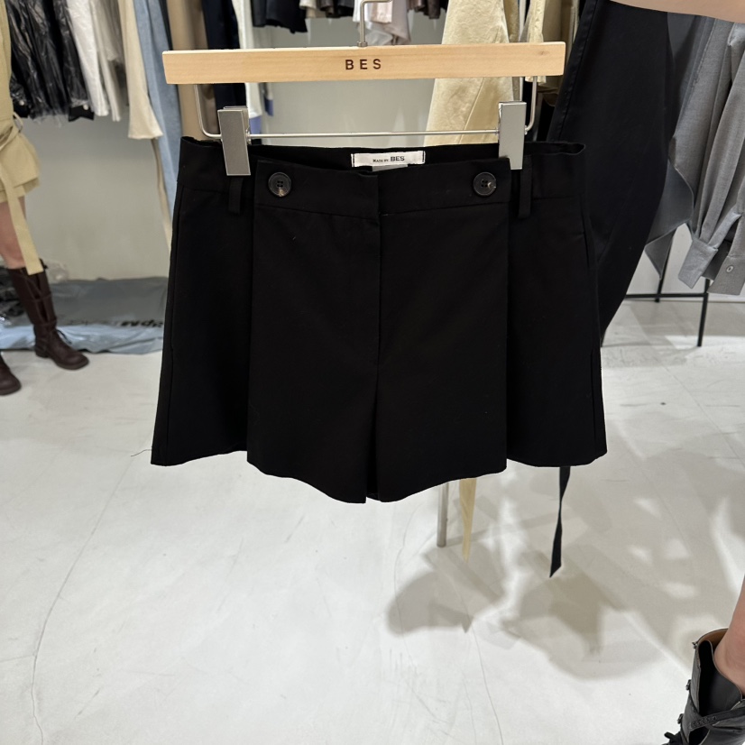 BES韓國代購女裝新品休閑時尚推薦人氣職業熱賣26春夏短褲BES SEOUL短褲圖色2