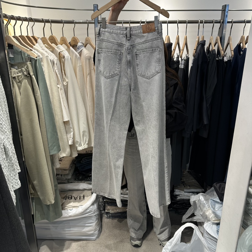 HABLE韓國東大門直郵女士新品推薦人氣時尚職業26春夏牛仔褲HABLE牛仔褲