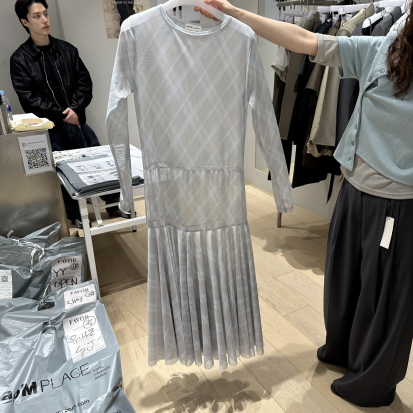 FAVOR-P韓國東大門直郵女士新款熱賣26春夏職業時尚連衣裙FAVOR-P連衣裙圖色2