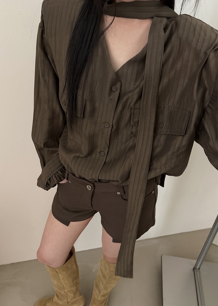 AMOOD韓國東大門代購女士新款熱賣推薦時尚職業襯衫蕾絲衫AMOOD襯衫/蕾絲衫