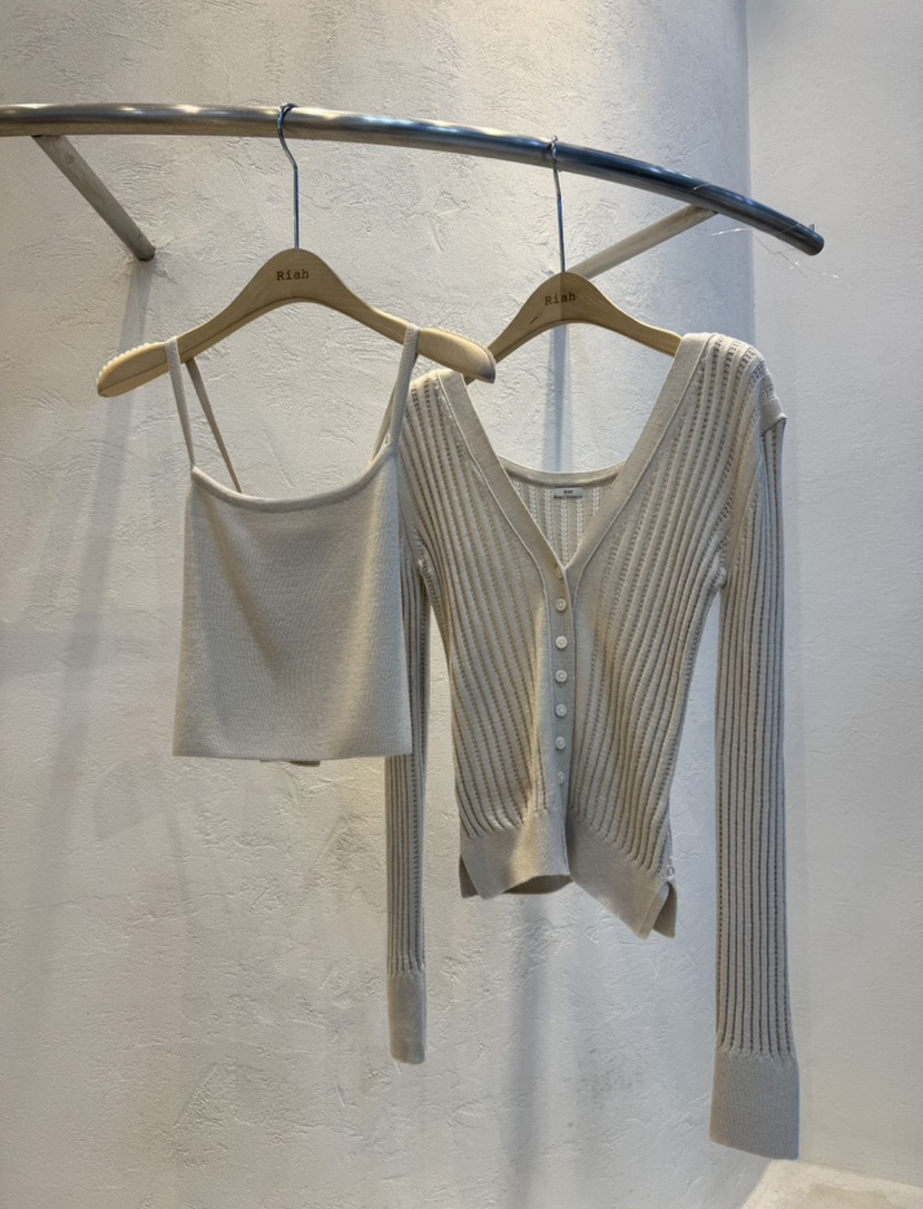 RIAH韓國直郵女裝新款推薦人氣休閑時尚熱賣職業套裝SaleRIAH套裝圖色1