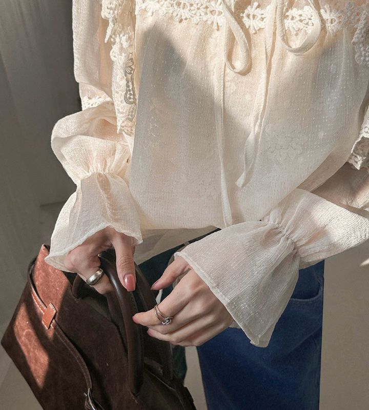 FEMME韓國東大門直郵女裝新品休閑熱賣推薦時尚襯衫蕾絲衫FEMME襯衫/蕾絲衫