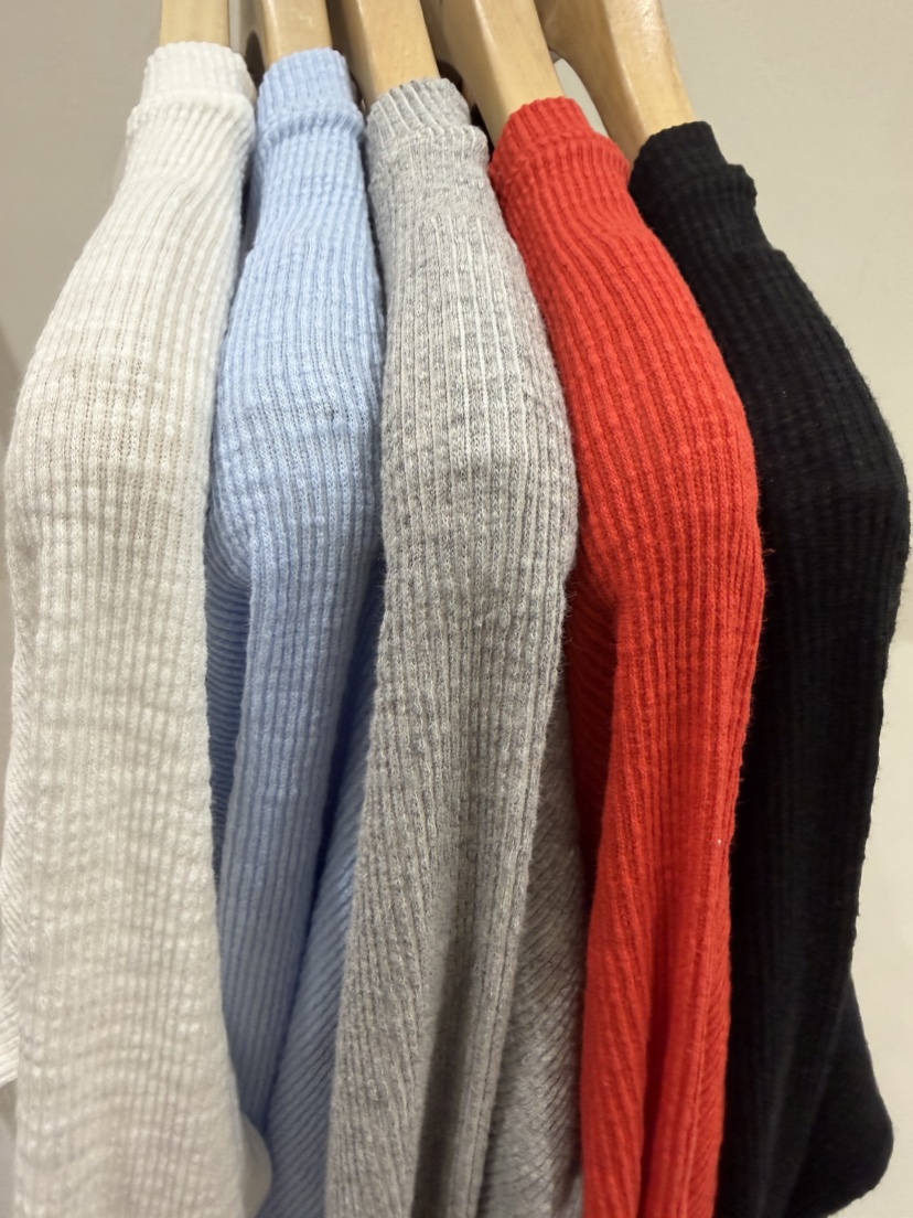 SHIRRING韓國直郵實拍女士新品推薦人氣休閑職業時尚長袖T恤SHIRRING長袖T恤