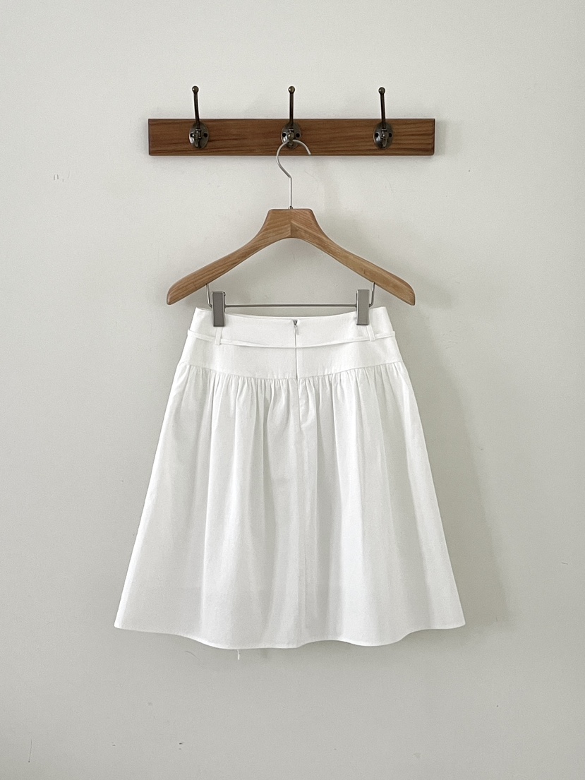 3 ANOTHER韓國東大門直郵女士新款熱賣推薦短裙含腰繩褶皺3 ANOTHER短裙