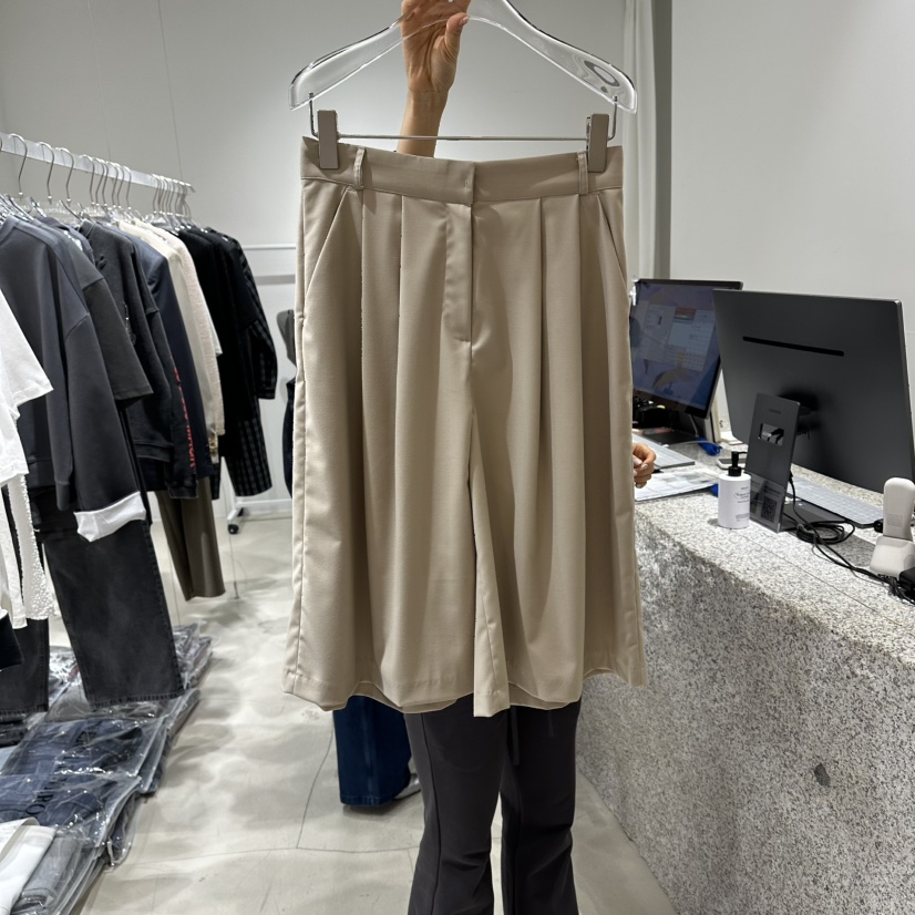 NEROLI 36東大門直郵女裝新款26春夏人氣時尚熱賣真品短褲NEROLI 36短褲圖色1