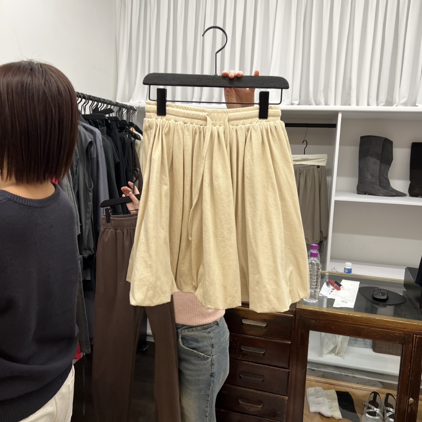 UNANSWERED-MYSTERY/FIFO東大門代購女士新款休閑職業短裙UNANSWERED-MYSTERY/FIFO短裙圖色2