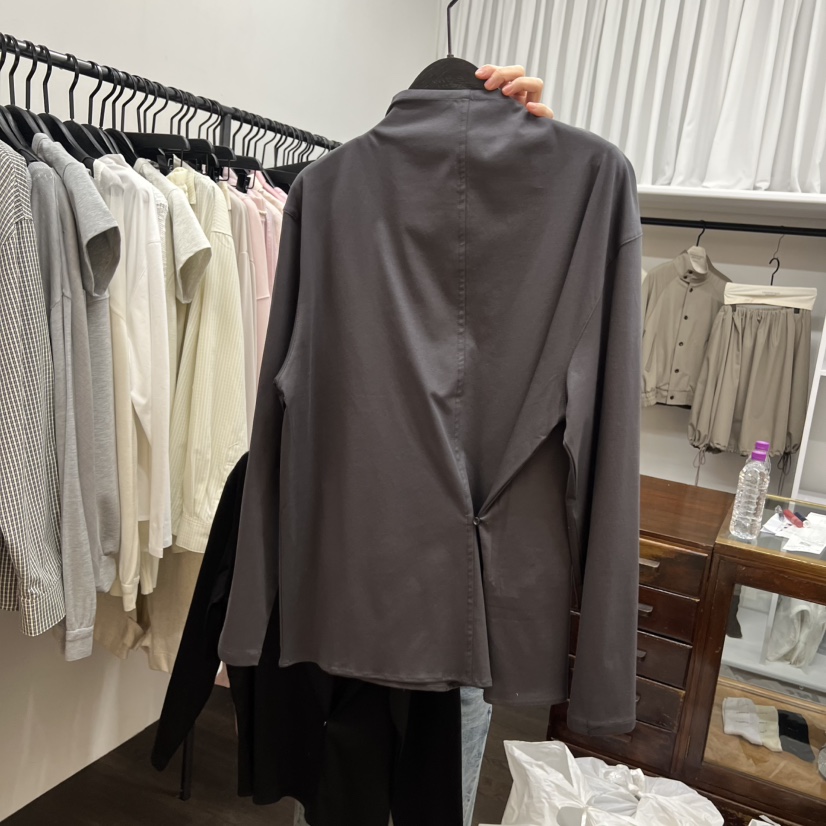 UNANSWERED-MYSTERY/FIFO東大門實拍女士新款熱賣襯衫蕾絲衫絲綢UNANSWERED-MYSTERY/FIFO襯衫/蕾絲衫圖色2