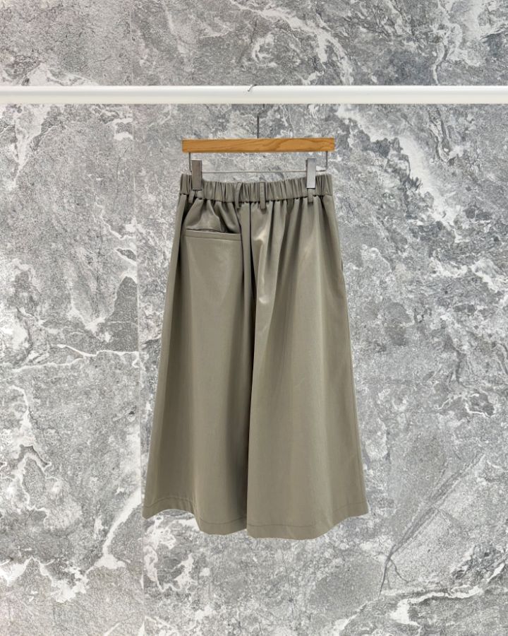 ROOKIE BUD韓國直郵女裝新品時尚推薦熱賣職業人氣短褲羊毛ROOKIE BUD-P短褲