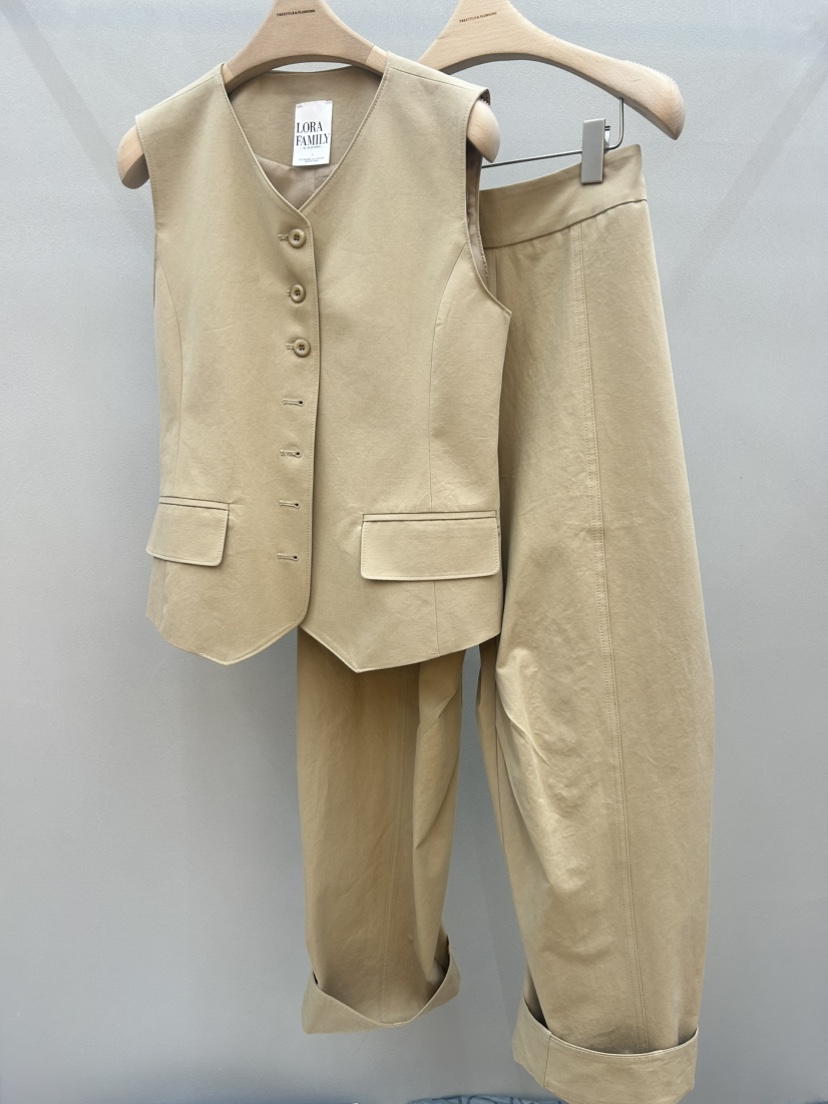 PLUS HONG-P韓國東大門直郵女士新品休閑熱賣推薦休閑褲LORA FAMILY/PLUS HONG休閑褲