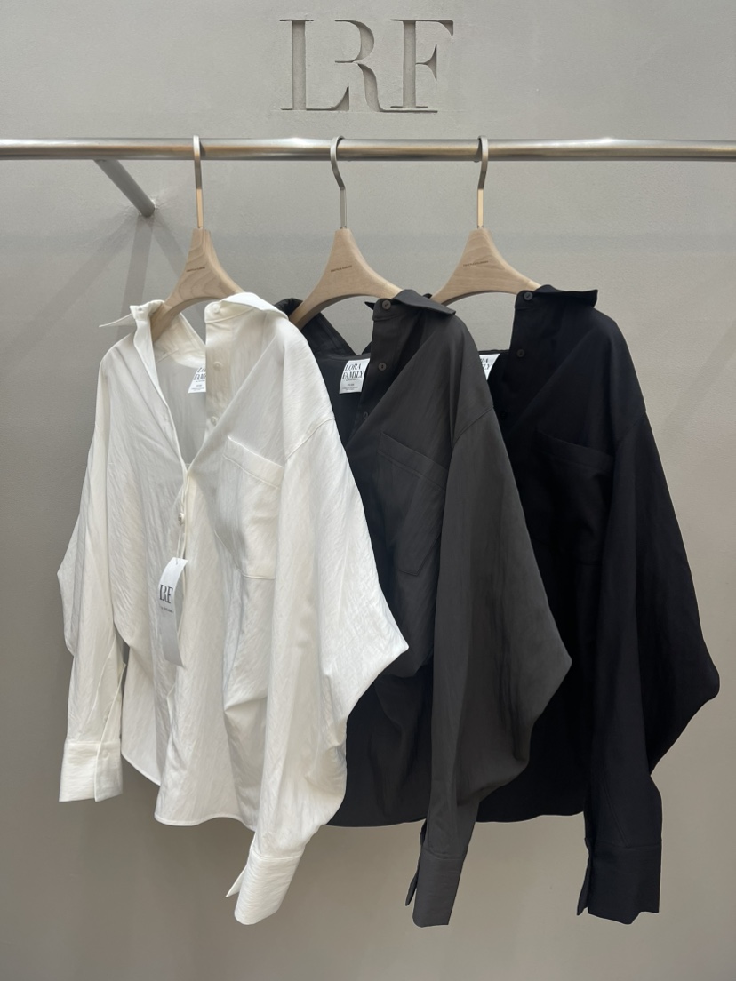 PLUS HONG-P韓國直郵女士新款時尚推薦人氣職業襯衫蕾絲衫LORA FAMILY/PLUS HONG襯衫/蕾絲衫