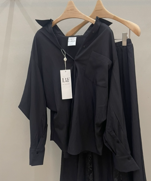 PLUS HONG-P韓國直郵女士新款時尚推薦人氣職業襯衫蕾絲衫LORA FAMILY/PLUS HONG襯衫/蕾絲衫圖色3