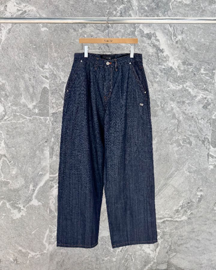 ROOKIE BUD韓國直郵實拍女士新款人氣休閑職業牛仔褲褶裥ROOKIE BUD-P牛仔褲