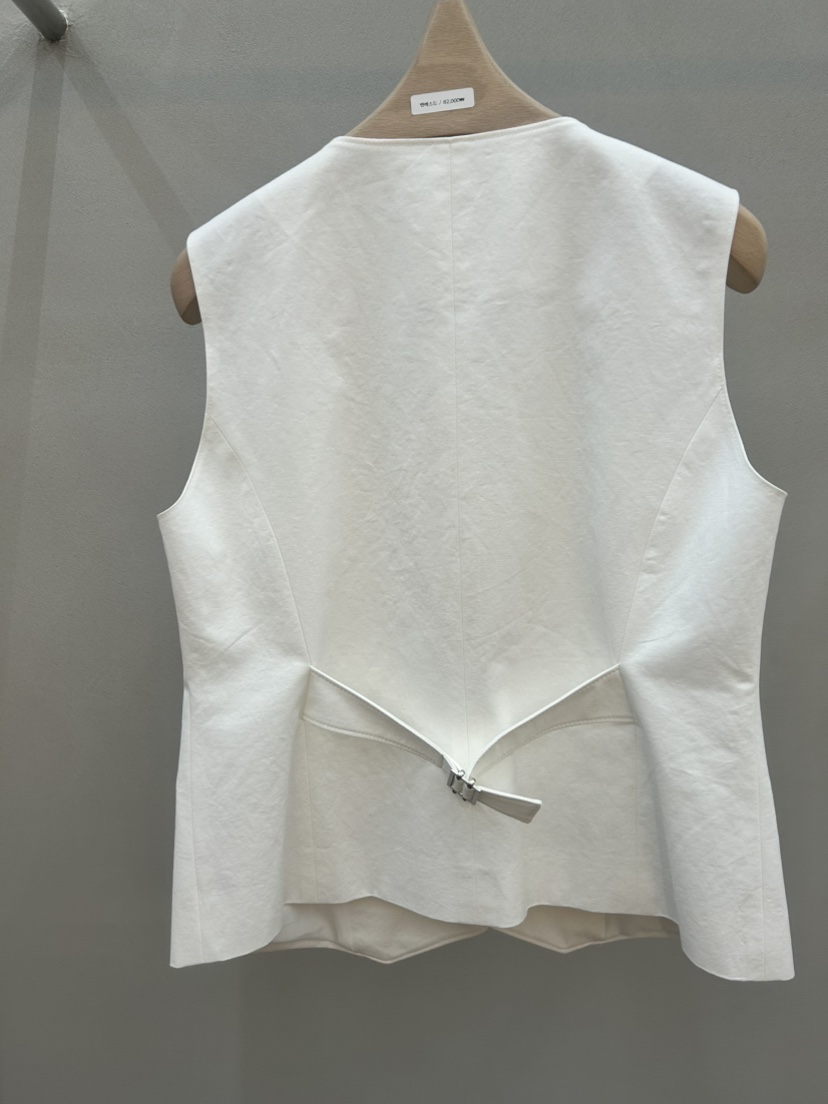 PLUS HONG-P韓國東大門代購女士新款人氣推薦休閑熱賣馬甲LORA FAMILY/PLUS HONG馬甲