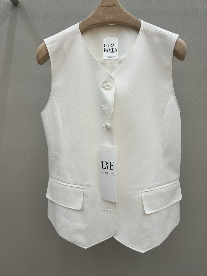 PLUS HONG-P韓國東大門代購女士新款人氣推薦休閑熱賣馬甲LORA FAMILY/PLUS HONG馬甲