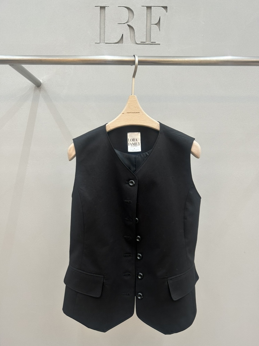 PLUS HONG-P韓國東大門代購女士新款人氣推薦休閑熱賣馬甲LORA FAMILY/PLUS HONG馬甲圖色1