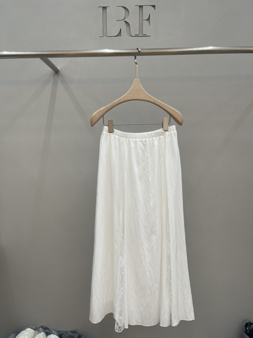 PLUS HONG-P韓國直郵女士新款推薦職業半身裙中短裙蕾絲LORA FAMILY/PLUS HONG半身裙/中短裙