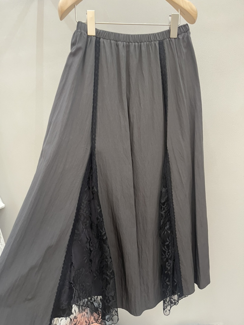 PLUS HONG-P韓國直郵女士新款推薦職業半身裙中短裙蕾絲LORA FAMILY/PLUS HONG半身裙/中短裙