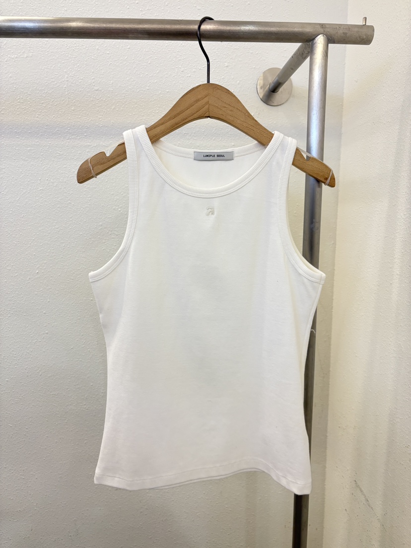 LUMIPLE韓國東大門直郵女裝新品推薦職業時尚吊帶背心刺繡LUMIPLE吊帶/背心圖色1