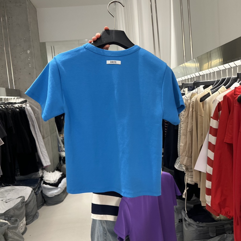 ARTE STUDIO/ATTENTION EDITORIAL韓國代購女士新款26春夏T恤ARTE STUDIO/ATTENTION EDITORIALT恤