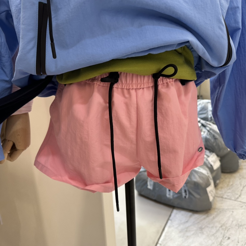 ARTE STUDIO/ATTENTION EDITORIAL韓國代購女裝新款熱賣短褲ARTE STUDIO/ATTENTION EDITORIAL短褲