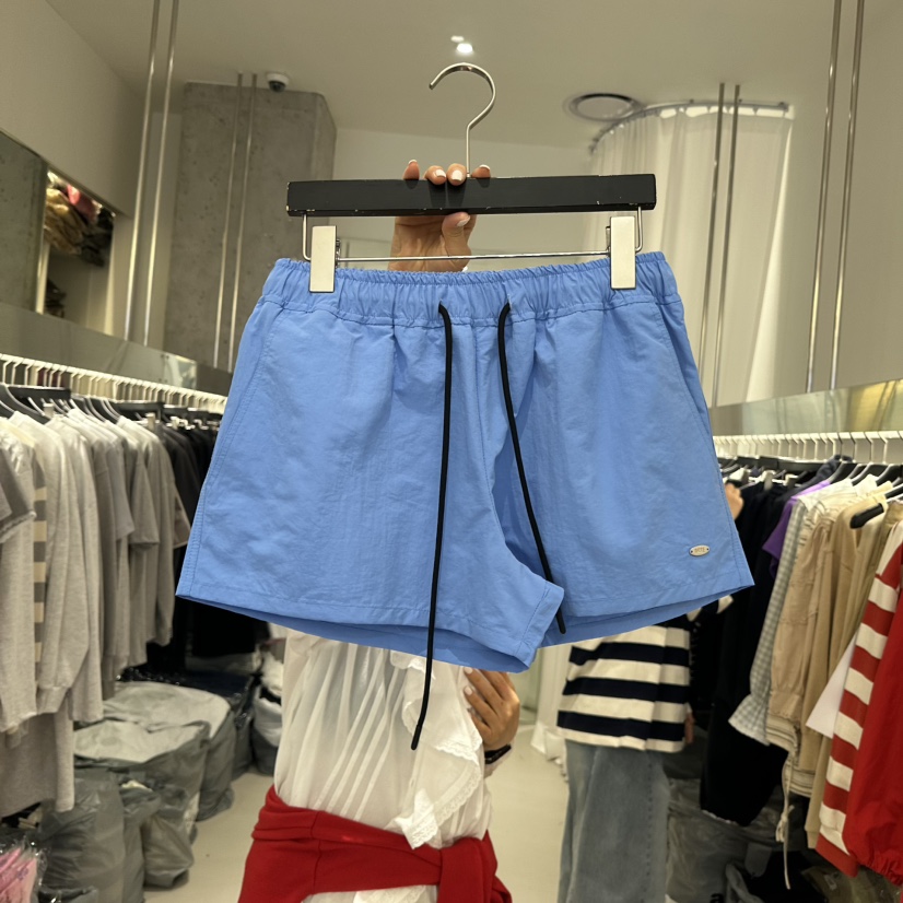 ARTE STUDIO/ATTENTION EDITORIAL韓國代購女裝新款熱賣短褲ARTE STUDIO/ATTENTION EDITORIAL短褲圖色3