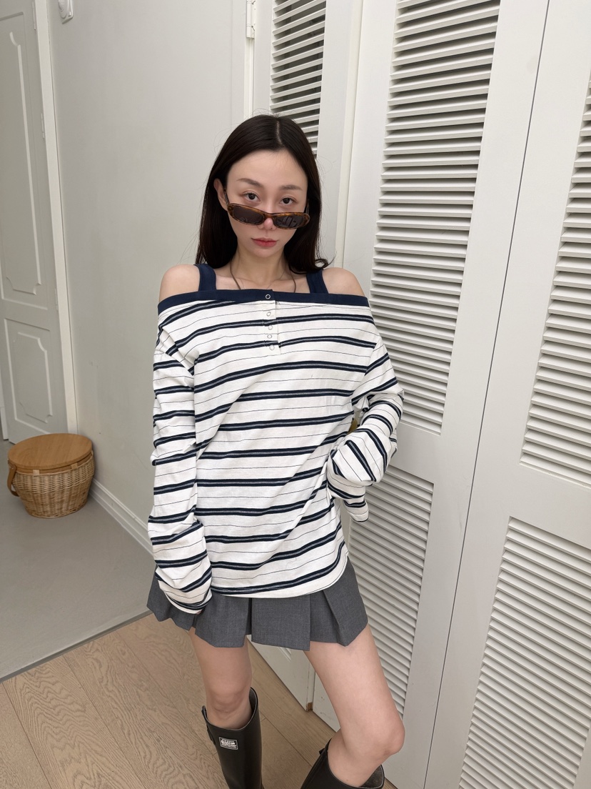 LUMIPLE韓國代購女士新款休閑時尚推薦熱賣26春夏長袖T恤露肩LUMIPLE長袖T恤