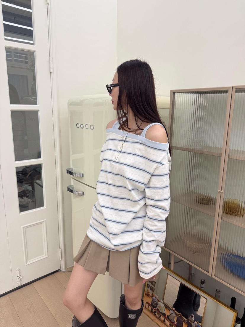 LUMIPLE韓國代購女士新款休閑時尚推薦熱賣26春夏長袖T恤露肩LUMIPLE長袖T恤