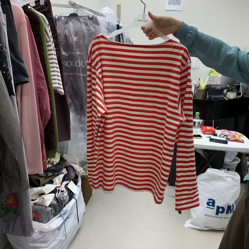 SOLD OUT韓國代購女裝新款職業26春夏熱賣休閑長袖T恤船領SOLD OUT長袖T恤圖色3