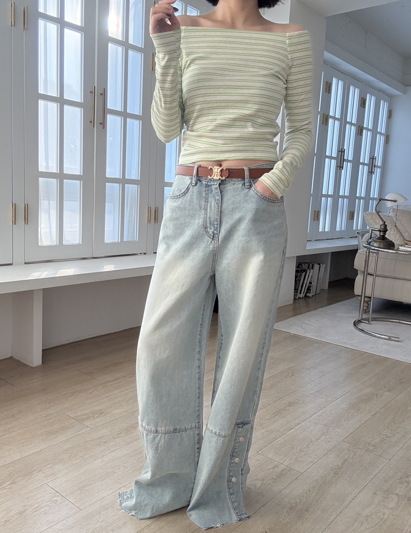 LUMIPLE韓國東大門直郵女裝新品職業人氣時尚長袖T恤露肩LUMIPLE長袖T恤