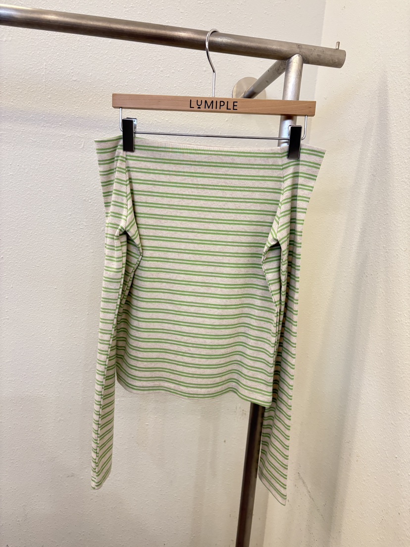 LUMIPLE韓國東大門直郵女裝新品職業人氣時尚長袖T恤露肩LUMIPLE長袖T恤圖色2