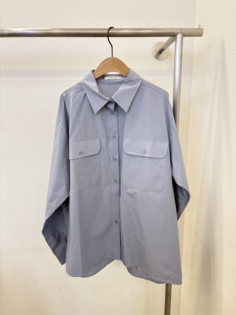 LUMIPLE韓國東大門代購女士新款人氣時尚襯衫蕾絲衫口袋寬松LUMIPLE襯衫/蕾絲衫圖色2