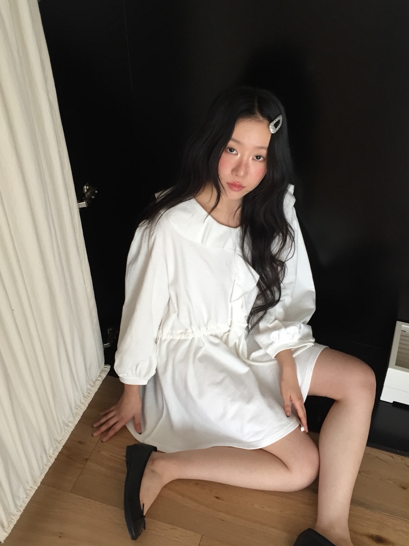 LOVE MOMENT韓國直郵女士新品熱賣職業真品連衣裙荷葉邊LOVE MOMENT連衣裙