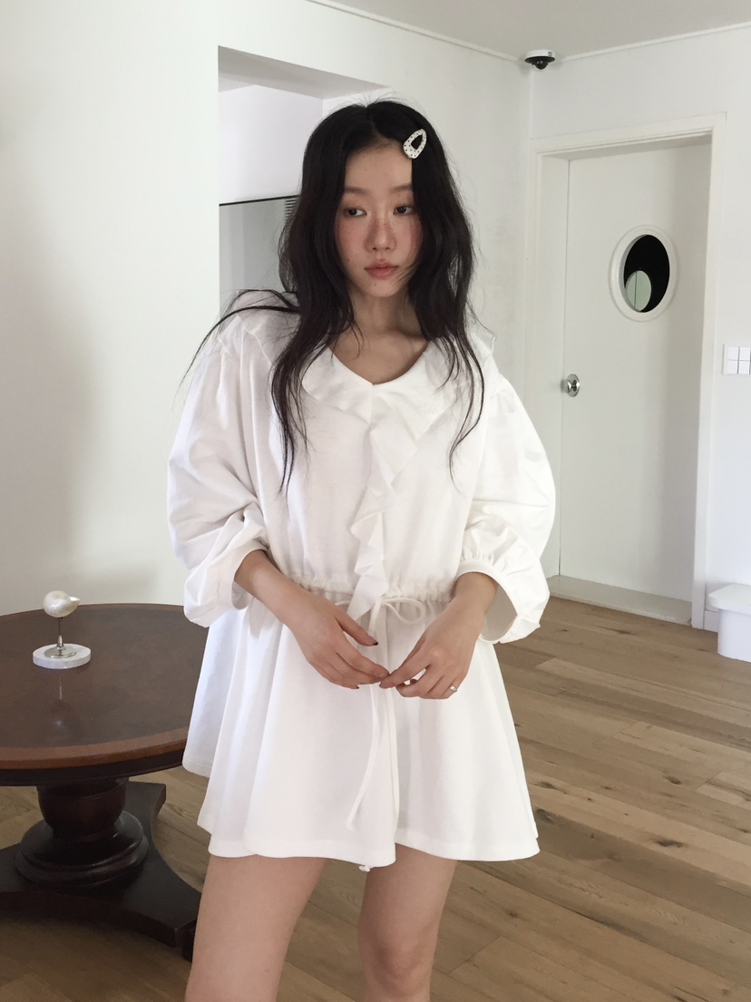 LOVE MOMENT韓國直郵女士新品熱賣職業真品連衣裙荷葉邊LOVE MOMENT連衣裙