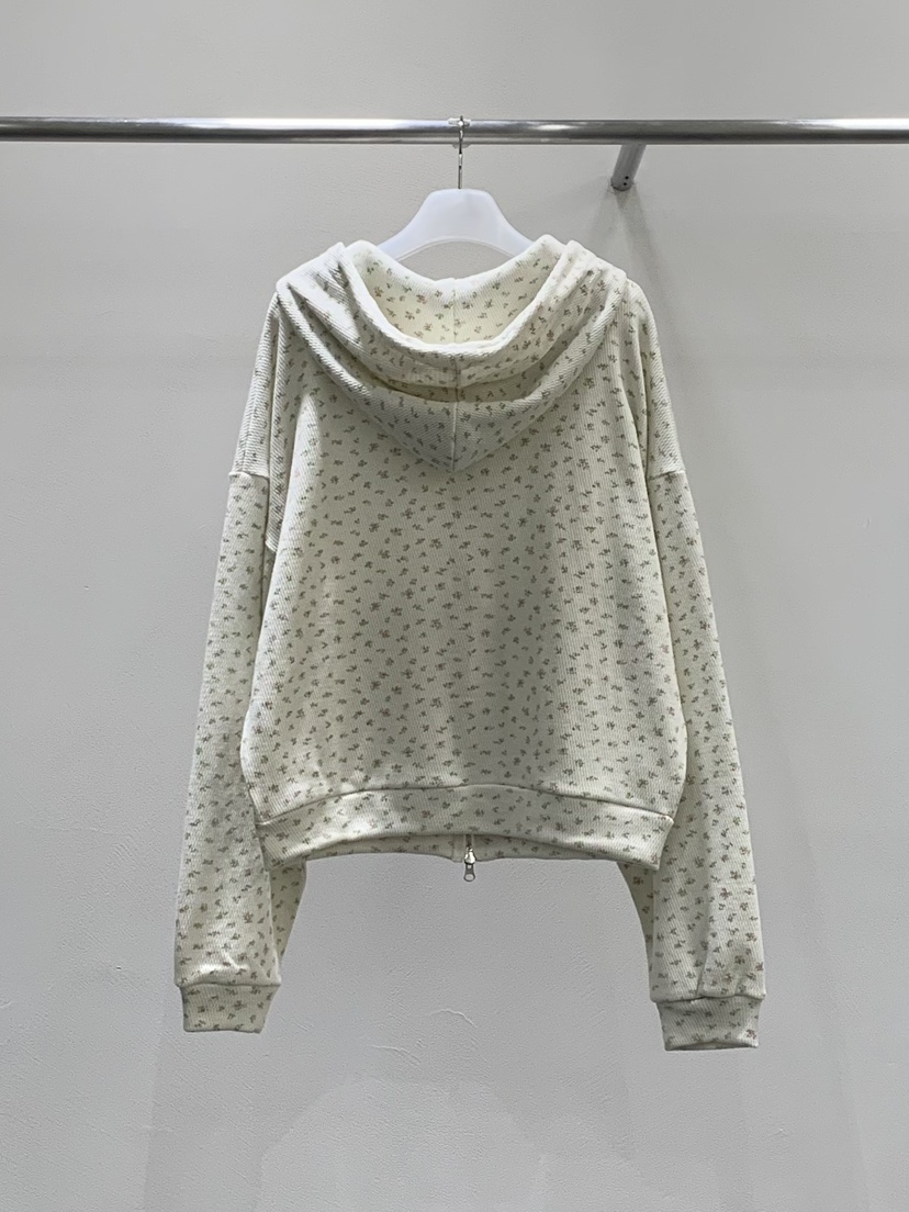 LOVE MOMENT東大門實拍女裝新款26春夏夾克連帽拉鏈衫花朵LOVE MOMENT夾克