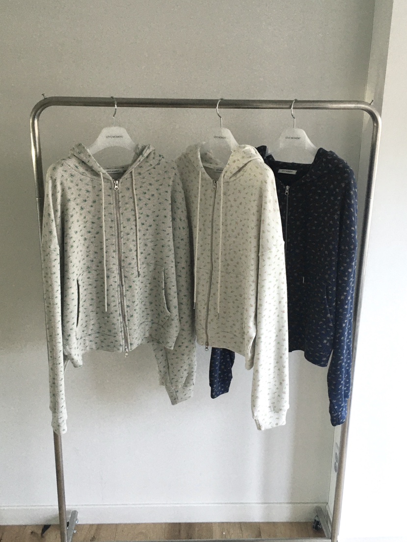 LOVE MOMENT東大門實拍女裝新款26春夏夾克連帽拉鏈衫花朵LOVE MOMENT夾克