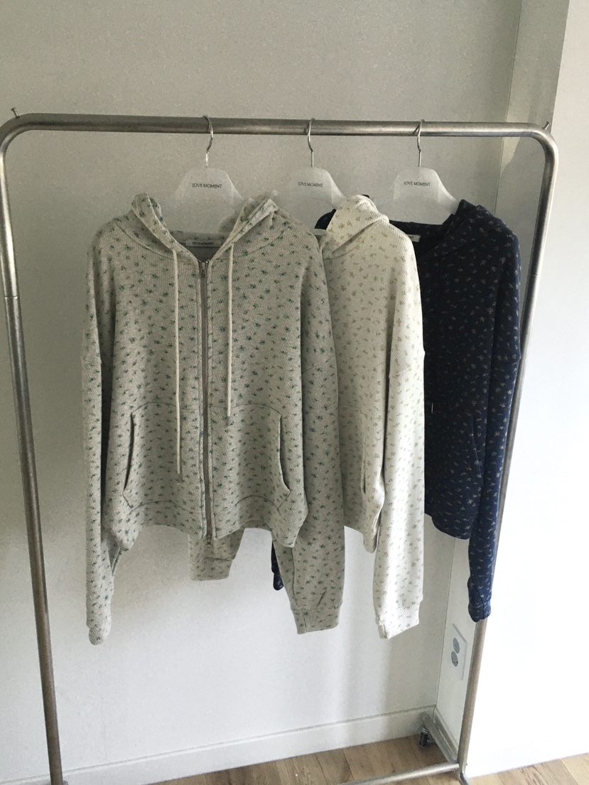 LOVE MOMENT東大門實拍女裝新款26春夏夾克連帽拉鏈衫花朵LOVE MOMENT夾克