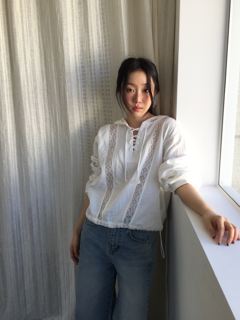 LOVE MOMENT韓國直郵女士新品人氣真品襯衫蕾絲衫蕾絲連帽LOVE MOMENT襯衫/蕾絲衫