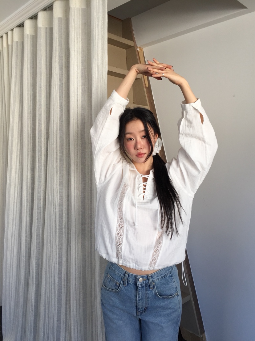 LOVE MOMENT韓國直郵女士新品人氣真品襯衫蕾絲衫蕾絲連帽LOVE MOMENT襯衫/蕾絲衫