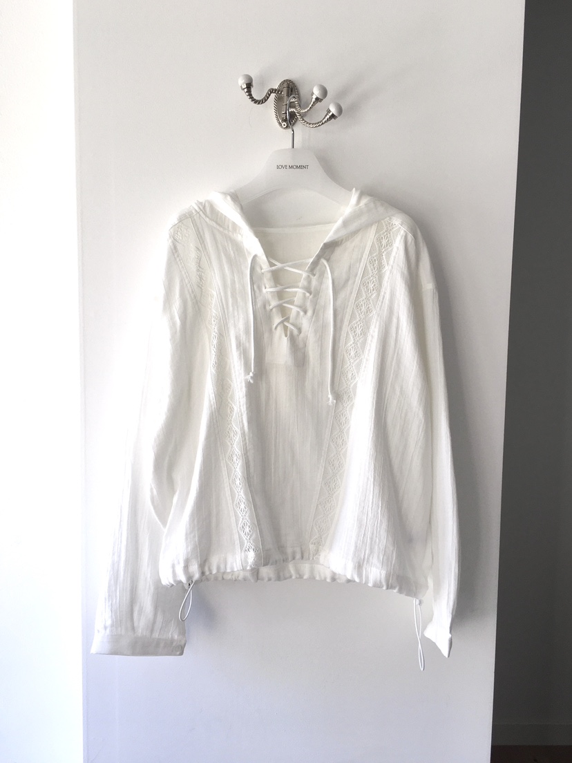 LOVE MOMENT韓國直郵女士新品人氣真品襯衫蕾絲衫蕾絲連帽LOVE MOMENT襯衫/蕾絲衫