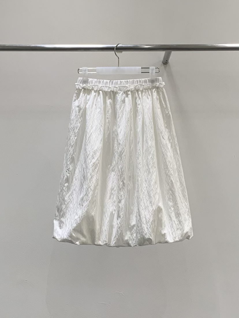 LOVE MOMENT東大門直郵女裝新品26春夏半身裙中短裙南瓜裙LOVE MOMENT半身裙/中短裙