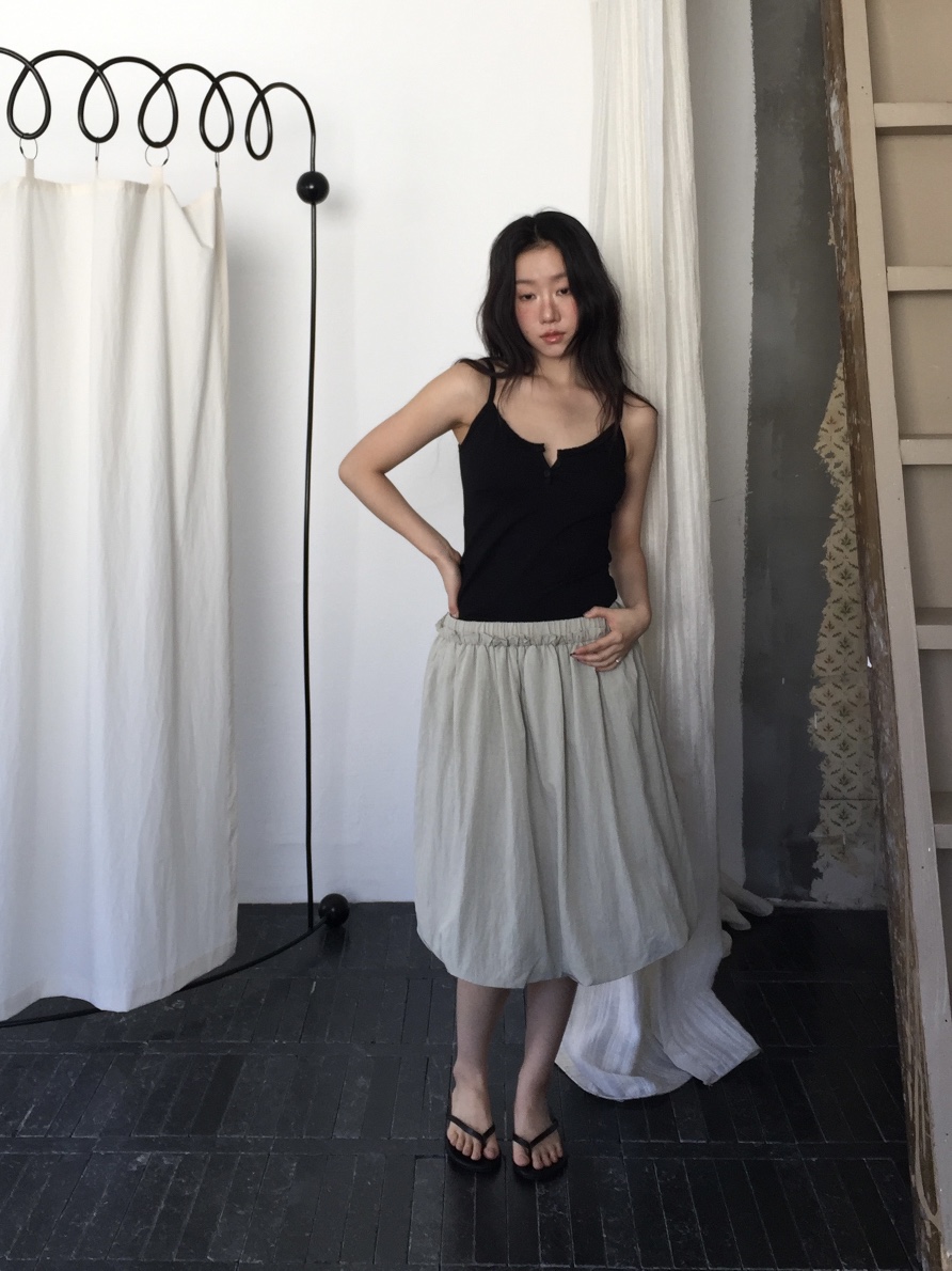 LOVE MOMENT東大門直郵女裝新品26春夏半身裙中短裙南瓜裙LOVE MOMENT半身裙/中短裙