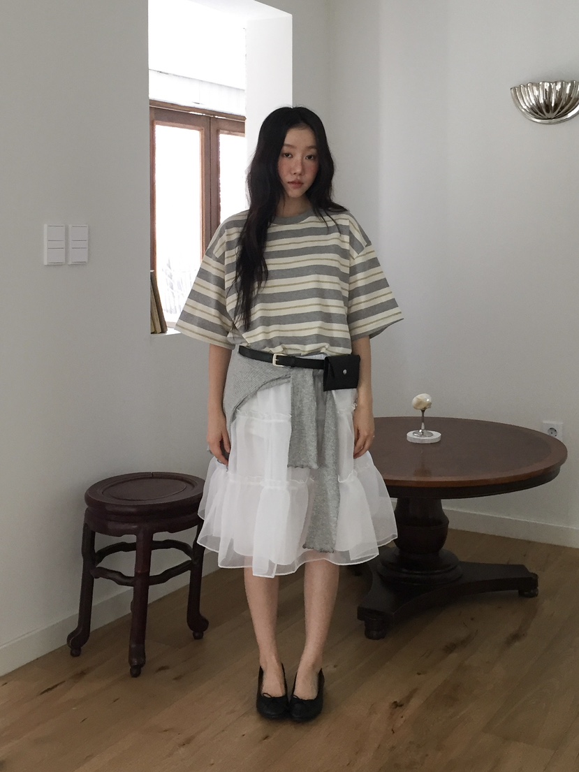 LOVE MOMENT東大門直郵女裝新款真品人氣半身裙中短裙緞面LOVE MOMENT半身裙/中短裙