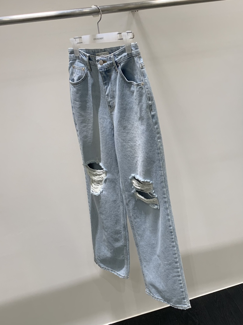 LOVE MOMENT韓國代購女裝新款人氣時尚推薦熱賣真品牛仔褲LOVE MOMENT牛仔褲