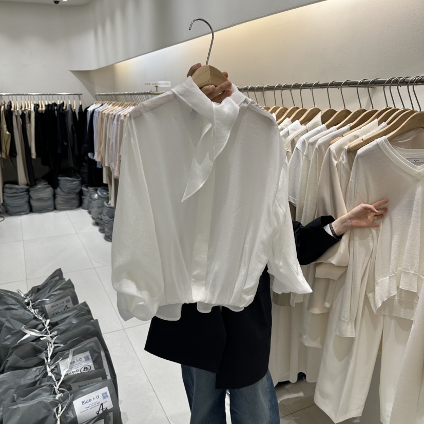 BLUEI-D/N SHARP韓國直郵女裝新款時尚26春夏襯衫蕾絲衫Blue i-d/N SHARP襯衫/蕾絲衫