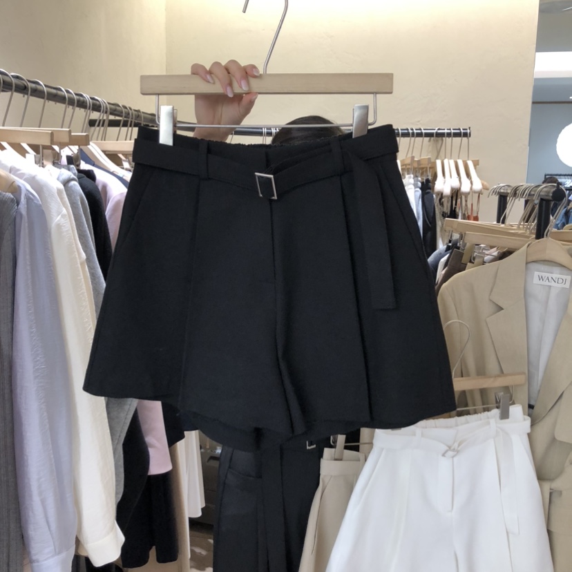 W AND J韓國代購女士新品人氣熱賣真品休閑短褲包含腰帶W AND J短褲圖色2