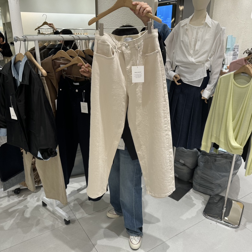 BLUEI-D/N SHARP韓國代購女士新款休閑熱賣26春夏休閑褲Blue i-d/N SHARP休閑褲圖色1米色