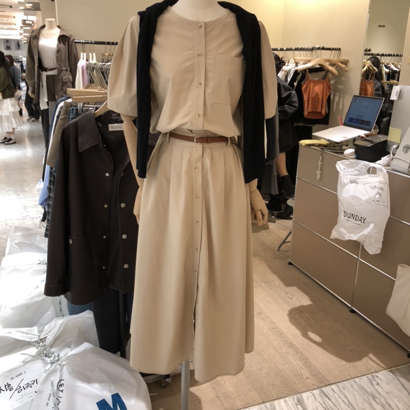 W AND J韓國代購女裝新款26春夏時尚職業連衣裙不含腰帶W AND J連衣裙圖色2