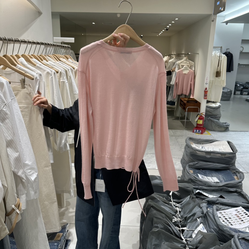 BLUEI-D/N SHARP韓國代購女士新品人氣真品時尚針織衫Blue i-d/N SHARP針織衫