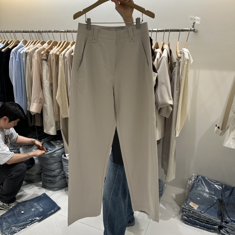 BLUEI-D/N SHARP韓國直郵女士新款推薦時尚真品休閑褲Blue i-d/N SHARP休閑褲圖色2